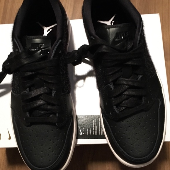 air jordan 1 pony hair